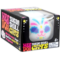 Have a meowgical Halloween with NeeDoh Sugar Skull Cats! Inspired by Mexico’s Día de los Muertos (Day of the Dead) celebrations, this pawsitively purrfect fidget toy features a patterned feline face and an eerie-sistably soft squish. It also glows in the dark for added spooky season fun! Enjoy a skele-ton of squeezes with this fabulous Halloween fidget, which can be used to keep little paws busy or for spook-tacularly satisfying sensory stimulation. Safe, child-friendly, and non-toxic, the NeeDoh Sugar Skul