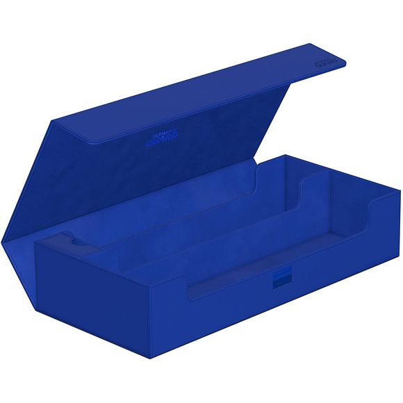 Our Superhive offers space for everything you will need during your gaming encounters. With compartments for multiple deck cases, two play-mats and accessories, the Superhive is offering you endless usages. Ideal in combination with our Sidewinders, you can place up to 550+ double-sleeved, 650+ single-sleeved cards or 1100+ unsleeved cards in standard size into the box.* The ZnapClaw, our inhouse-developed strong magnetic closure, keeps the Superhive closed at all times. Some examples of what this amazing