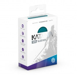 Ultimate Guards beloved Katana sleeves are back in long-awaited new colors! The first wave of our new-look sleeves in Standard size includes the six color variants Radiant Plum, Mountain Haze, Blue Bird, Jade Garden, Iris Bloom, and Great Wave. Katana sleeves have established themselves as the premium TCG card sleeves on the market: precision-made in Japan, fully opaque and unrivaled in terms of shuffle-feel and durability to meet the highest standards of players and collectors!