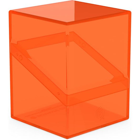 The legend is back in an all new look: with the transparent Boulder 100+ Clear, you'll always know exactly which cards are in your deck box. The Boulder 100+ Clear is a durable and reliable deck box with a secure closure. It can hold up to 100 double-sleeved or 120 single-sleeved cards from all popular trading card games like Magic: The Gathering, Pokemon, Lorcana, One Piece, or Yu-Gi-Oh!