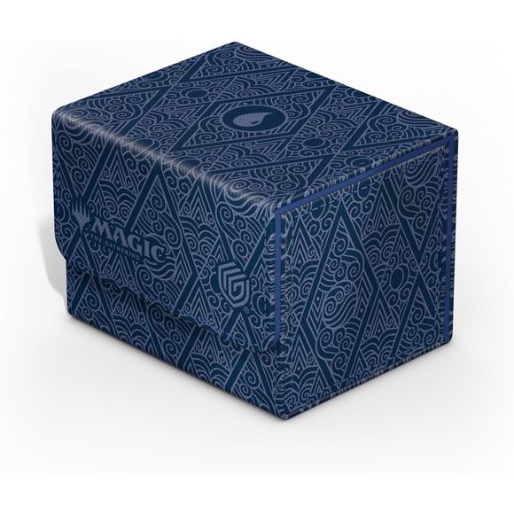 The Sidewinder 100+ Xenoskin is a high-quality TCG deck box that offers premium card protection thanks to its resistant Xenoskin material, microfiber inner lining, and strong magnetic closure, while still granting easy and convenient access to the deck inside. The deck boxes are printed in full color with officially licensed artworks from Magic: The Gathering's upcoming set Avatar: The Last Airbender. The Sidewinder 100+ Xenoskin is optimized to hold 100 double-sleeved or 120 single-sleeved cards in Ultimat