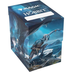 The ingenious Soft Dynacrate 100+ XL is a unique product on the market: It includes our successful Sizemorph Divider that perfectly adapts to the amount of cards inside the box. This makes it perfect for players who want to store standard size decks with token cards and sideboard, OR players with a double-sleeved Commander deck of 100 cards. On top of that, the Soft Dynacrate 100+ XL has an innovative self-lock mechanism, keeping cards securly locked in during transportation. It is fully printed with vibran