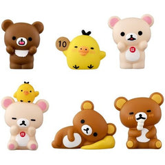 Rilakkuma, another popular cute ("Kawaii") characters are now available as Bandai Shokugan's super popular soft vinyl figure collection, "Friends" series.
Rilakkuma as Friends soft vinyl mini figure is another "must have" item for all Friends fans.