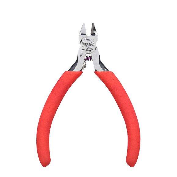 Even if it is small, it cuts well! Compact small single-edged nippers. Blade One Mini is a small single-edged nipper that is easy to handle even for people with small hands.
The sharpness is the same as the single-edged nipper standard model blade one nipper, and the slice cut allows you to obtain a beautiful cut surface. The thick and short grip fits in the palm of your hand, making it easy to handle even if you have small hands.
The blades are thick and durable, so even those who are not used to single-ed