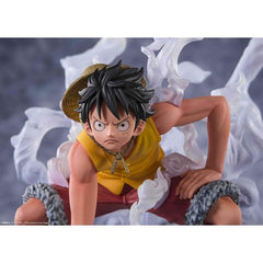 Bandai One Piece FiguartsZERO Monkey D. Luffy Paramount War Figure