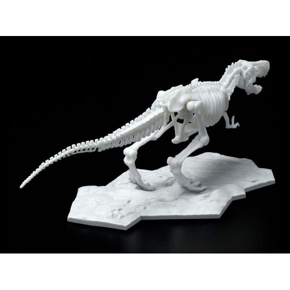 Bandai LIMEX Tyrannosaurus Skeleton Dinosaur Model Kit | Galactic Toys & Collectibles