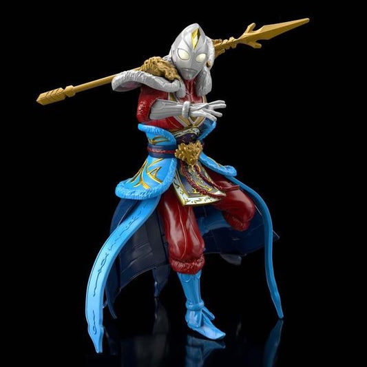 From the Ultraman and the Armour of Legends series comes a model kit of Ultraman Dyna equipped with his Ma Chao Armour!