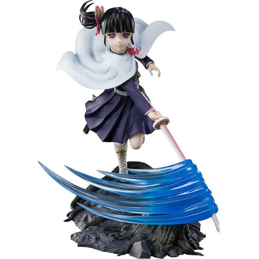 From the smash-hit anime television series Demon Slayer: Kimetsu no Yaiba comes Kanao Tsuyuri! Designed to evoke the scene of chasing after Nezuko on Natagumo Mountain. 6.3 inches (16cm) tall.