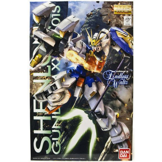 This past year has seen plenty of kits from Endless Waltz in master grade form and here's the newest of them all; Shen Long!  Shen Long comes with its most cool Dragon Fang attachment and also his shield and Beam Trident which can attach to its backpack when he's on the move.  Shen Long also comes with foil stickers, dry transfers and marking stickers.