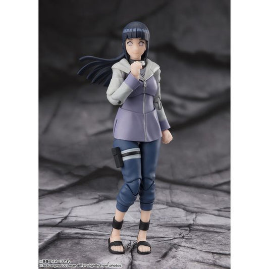 HINATA HYUGA from NARUTO joins S.H.Figuarts! Includes 4 types of Optional expressions, including a "smile" and "Byakugan" expression! Optional parts include effect parts for Hinata's signature ninjutsu, Gentle Step Twin Lion Fists, as well as a fluttering hair part that allows you to recreate memorable scenes from the Battle of Pain. In addition, this rich set includes optional expression parts for when Naruto becomes enraged and is taken over by the Nine-Tails!