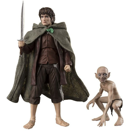As seen in "The Lord of the Rings: The Fellowship of the Ring," the first of the trilogy of films adapting the famous book series that is considered the origin of fantasy fiction, Frodo Baggins and Gollum appear in Bandai's "S.H.Figuarts" action-figure lineup! Frodo comes with an interchangeable hand part holding the One Ring