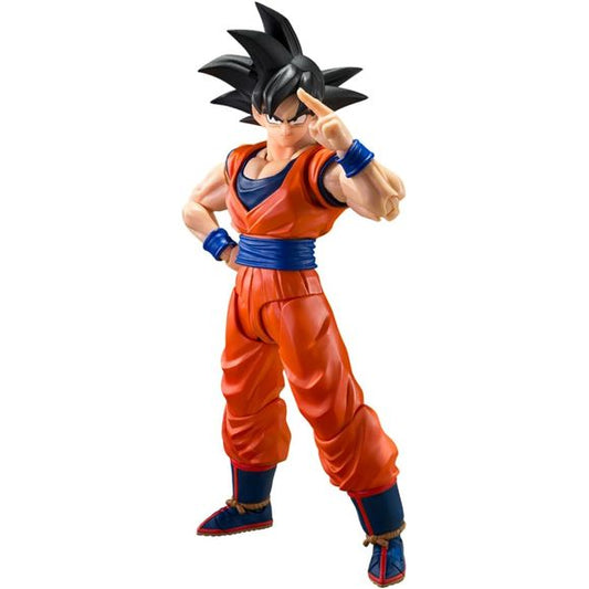 From "DRAGON BALL Z", "SON GOKU" wearing the costume of the Cell Saga has been newly sculpted and made into S.H.Figuarts! The proportions, volume of hair, and facial expressions of the figure are all newly sculpted with attention to detail based on the anime drawings of the time. The new movable structure developed in the "Dynamic-Movable Shoulder System" (patent pending) is incorporated, especially in the shoulders! Approx. 5.70 inches tall (14.5cm).
