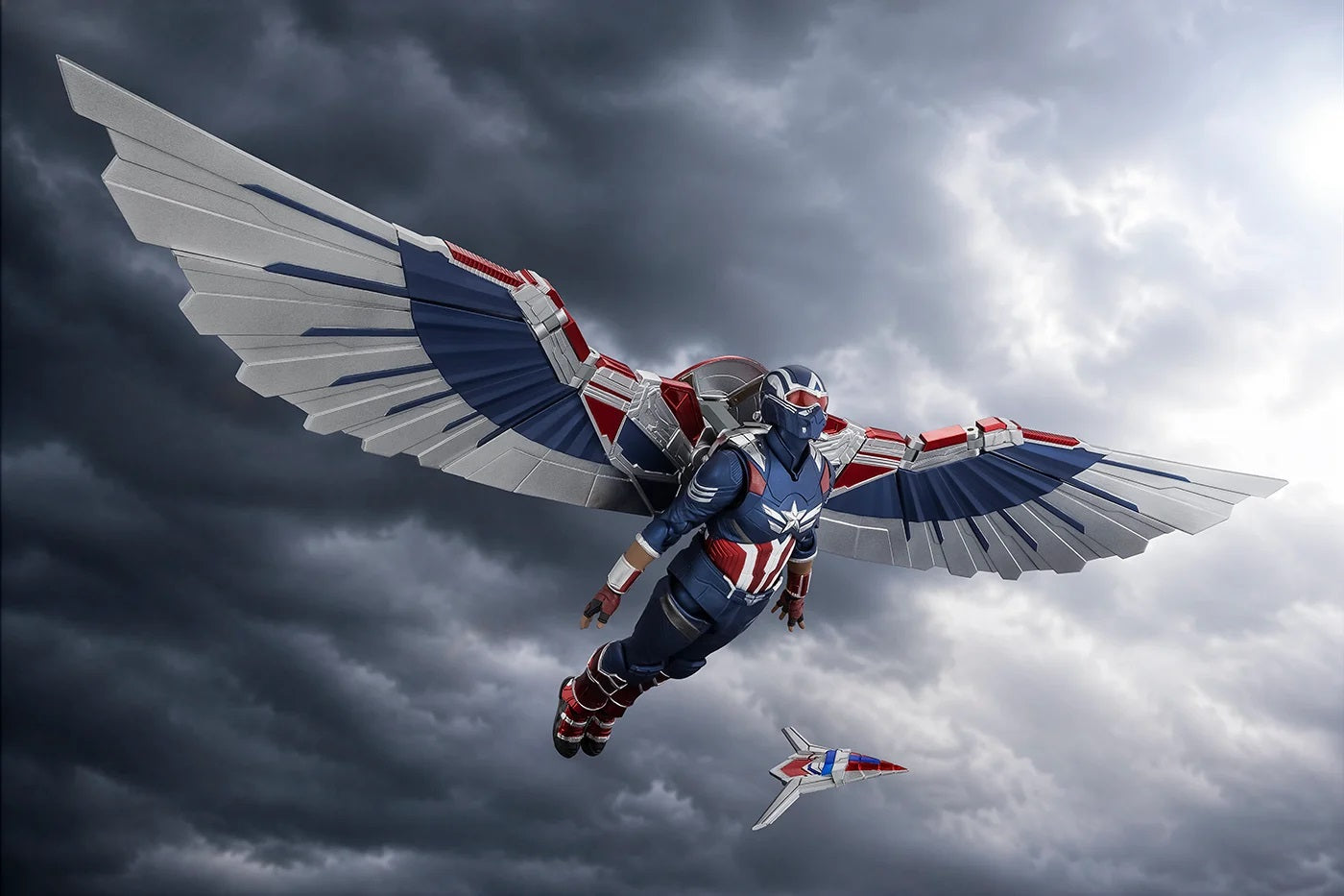 PRE-ORDER: Expected to ship in February of 2027.
A new Captain America from The Avengers appears in S.H.Figuarts! Sam Wilson's Captain America is entrusted with the "symbol of justice" in the Marvel Cinematic Universe. In addition to the shield, a complete set of distinctive large wing parts is also included. This allows for the recreation of both close-quarters combat and aerial combat. Be sure to add this figure to your Marvel collection! 6.1 inches (15.5cm) tall.