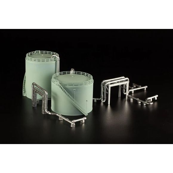 <p><strong>PRE-ORDER: Expected to ship in March of 2027.</strong></p>
<p>Build out your N gauge industrial layout with the Storage Tanks 1/150 scale Structure Kit from PLUM!</p>
<p>Storage tanks for factory and tank-terminal scenes, with light green tank sections, connecting pipes with joints, and trusses and frames for overpasses. Approx. 8 cm / 3.15 inches tall when assembled. The parts come pre-colored, so you can build a realistic-looking factory without painting.</p>
<p>Part of PLUM (P.M. Office A)'