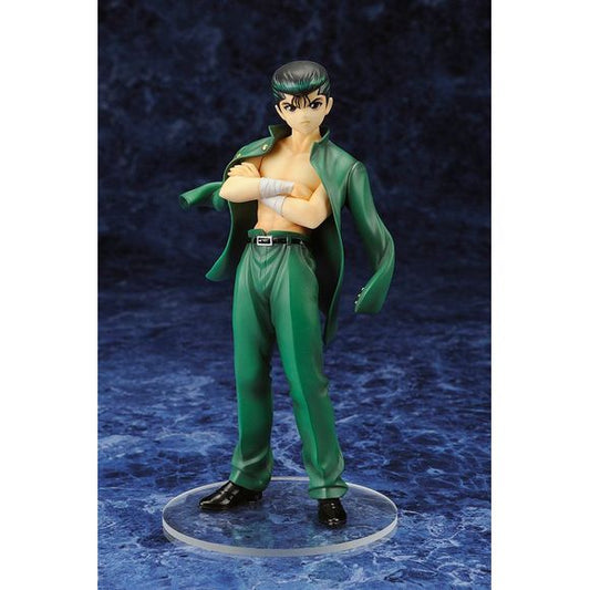 Kotobukiya proudly presents Yusuke Urameshi from the popular manga and anime series YuYu Hakusho in their new ARTFX J series, bringing classic Japanese characters to their fans worldwide. Yusuke stands ready for battle any supernatural menace in his green jacket and wrist wraps. Yusuke's coat is removable for your choice of display with or without his jacket flowing in the wind behind him. Standing 7.5 inches in 1/8 scale, Yusuke features Kotobukiya's famed craftsmanship in the finely sculpted detais all th