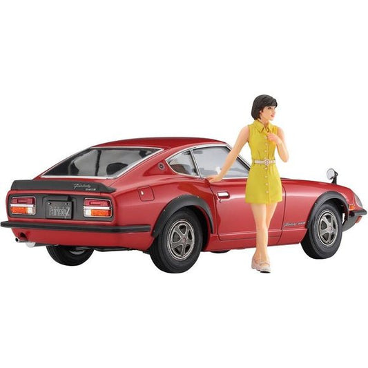 Hasegawa Nissan Fairlady 240ZG w/ '70s Girls Figure 1/24 Scale Model Kit | Galactic Toys & Collectibles