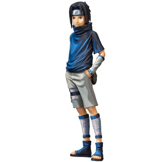 Continuing with the extremely popular and highly praised Manga Dimensions figure line from Banpresto, Sasuke Uchiha from the anime Naruto: Shippuden is the next entry in this collection. Using one of the hottest coloring techniques to take the figure hunting fans by storm, this figure is designed as if it jumped right out of the anime!