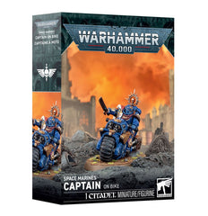 Release Date 10/03/2026
Lead your Space Marines with speed using the Captain on Bike for Warhammer 40,000. This multipart plastic kit builds a highly mobile Adeptus Astartes character mounted on a Raider-pattern bike. Customize the Captain with a power weapon, thunder hammer, or plasma pistol, along with multiple head, pose, and accessory options. A strong choice for fast-moving Space Marines armies that need a durable commander able to support aggressive assaults.
Contents:
– 42 plastic components
– 1 Cita