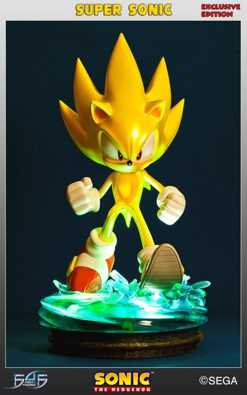 First 4 Figures is proud to introduce this high-quality statue of Super Sonic.
The statue depicts Super Sonic striking a fierce pose and flying atop a body of water, inspired by the climactic ending of Sonic Adventure.
The Exclusive Edition includes an integrated LED function for the base, creating a gorgeous piece that will stand out in any Sonic fan's collection!