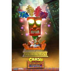 This statue has no edition number, and was a replacement and is in new and unopened condition.
First 4 Figures is proud to present the highly anticipated Crash Bandicoot - Aku Aku Mask Exclusive Edition.
Aku Aku is an ancient benevolent witch doctor spirit who was reincarnated and is able to communicate through the aid of a special wooden mask. Throughout the Crash Bandicoot series, Aku Aku guides Crash, his sister Coco, and their friends as they defeat the forces of evil. He is also seen as a father fig