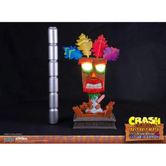 First 4 Figures Crash Bandicoot Aku Aku Mask Exklusive Edition 63,5 cm Resin-Statue