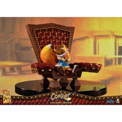 Estatua de resina First 4 Figures Conker's Bad Fur Day Conker Exclusive Edition de 45 cm