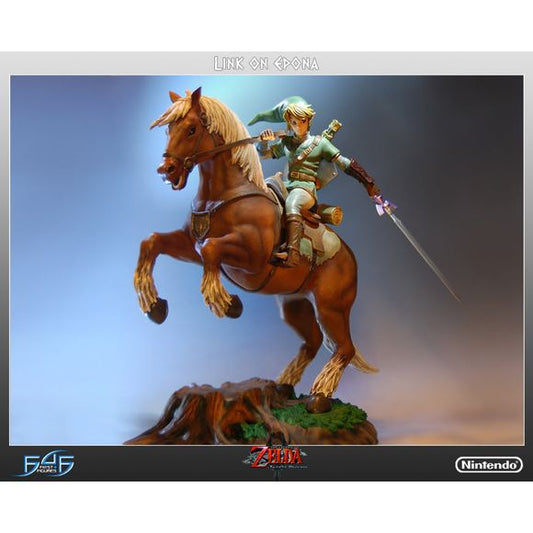This was a replacement/sample statue and not numbered, but is in new and unopened condition.
First 4 Figures is hugely proud to present Link on Epona, the third in our "Master Arts" line of Twilight Princess Centerpieces.
As he fights against the evil forces of Zant, Link can summon his faithful horse, Epona, by playing Epona's Song on a special piece of Horse Grass. In the last fight against Ganondorf, Link and Princess Zelda must ride to battle on Epona, leading to the final showdown.
Each piece is ind