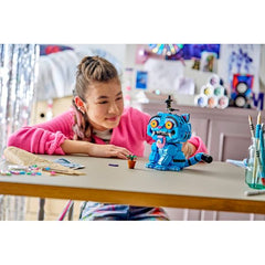 LEGO K-POP Demon Hunters 72537 Derpy Tiger and Sussie Bird Building Set