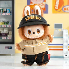 POP MART Labubu The Monsters Wacky Mart Peluche con Cara de Vinilo Empleado AUTÉNTICO