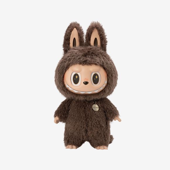 POP MART The Monsters Labubu Zimomo "I Found You" vinyl face doll – authentic, includes tote. Labubu's Zimomo character takes center stage in this I Found You vinyl face doll, a large-format collectible with a tote bag included, ready to headline any Monsters display.
Approximately 22.8" in height. Authentic POP MART release.