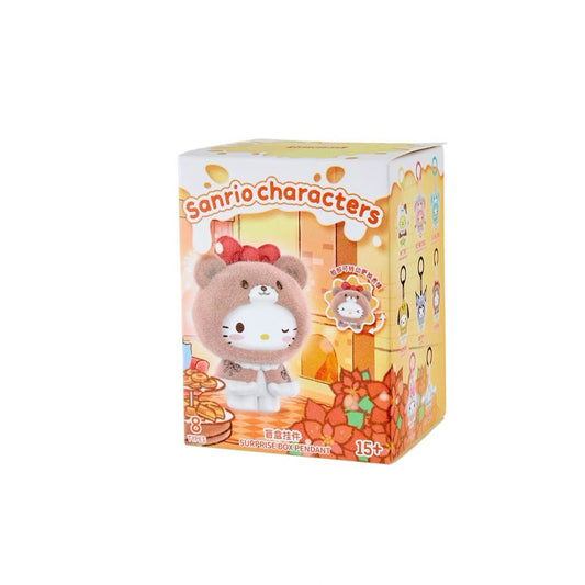 MINISO x Sanrio "Little Cape" vinyl plush pendant – authentic Sanrio character figure, single piece. Bring a playful twist to your Sanrio collection with this MINISO Sanrio Little Cape plush figure! Featuring a soft-feel flocked finish and a charming cape design, it's perfect for display on shelves, desks, or anywhere you want a touch of kawaii flair.
A single-piece figure, ideal for fans of classic Sanrio characters and lifestyle accessories alike.
