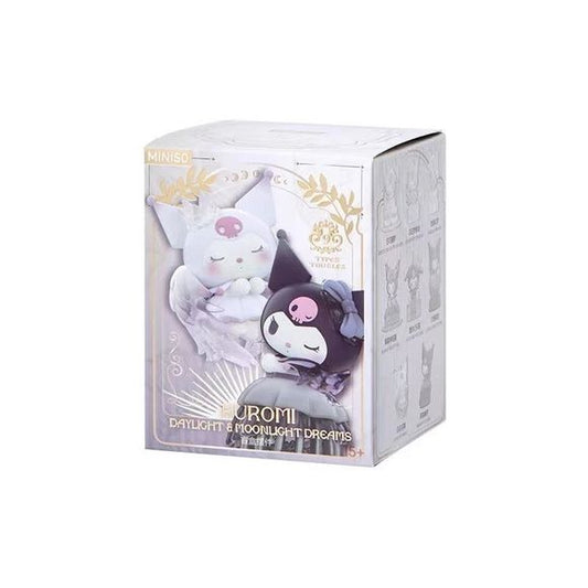 MINISO x Sanrio Kuromi "Daylight & Moonlight Dreams" vinyl figure blind box – random themed design. Step into Kuromi's dreamy world with the MINISO Kuromi Daylight & Moonlight Dreams vinyl figure series! This blind box collection captures Kuromi in beautifully themed designs inspired by soft daytime whimsy and magical moonlit vibes.
Each box contains one randomly packed vinyl figure — a fun surprise for Sanrio fans and collectors alike.