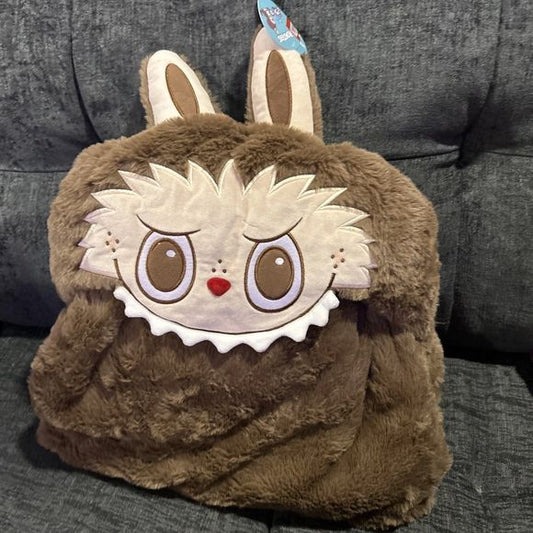 POP MART POP LAND-Exclusive Limited Edition Labubu Hooded Blanket – Beijing flagship-only release. Wrap up in Labubu style with this ultra-soft hooded blanket, an exclusive release available only through POP MART's POP LAND Beijing flagship store. Featuring Labubu's signature mischievous grin on a cozy hooded silhouette, it's equal parts collectible and cuddle-companion.
Brand new with original tags — a rare grab for serious Labubu collectors and cozy nights in alike.