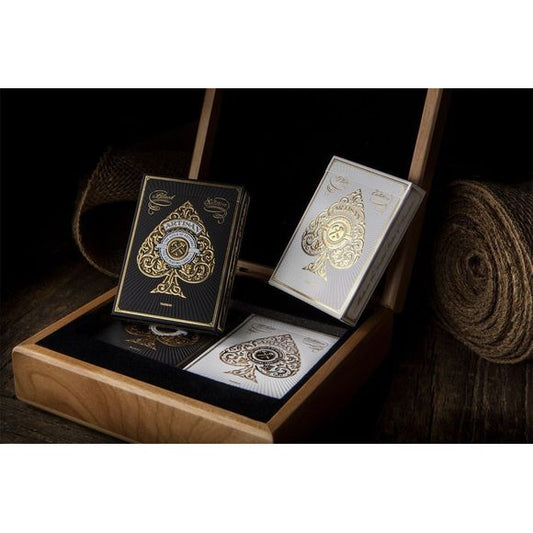 A special collector's edition set featuring four decks of Artisan Playing Cards
Laser-etched and wood engraved, it's the perfect gift for any occasion
"The best playing cards ever produced." - David Copperfield
