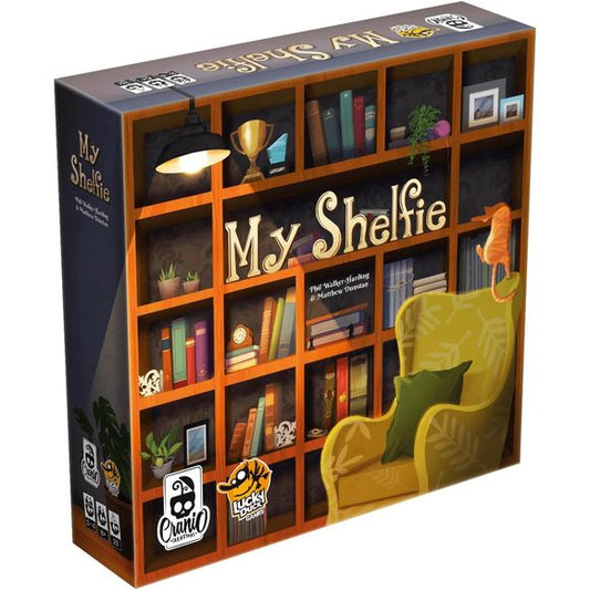 You’ve just taken home your new bookshelf and now it’s time to put your favorite items in the display: books, boardgames, portraits... Who will show the best organized shelfie?
The first player who fills all the spaces of their bookshelf triggers the end game and takes the end game token that grants additional points. The game continues until the end of the turn of the player sitting on the right of the player holding the first player token.
The player who scores the most points wins the game.
A game of s