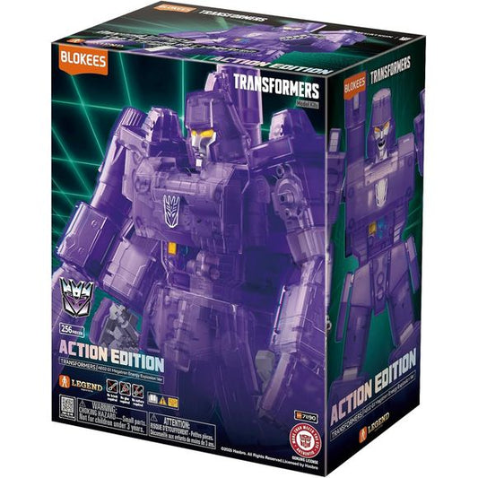 Blokees Transformers Action Edition 02 – G1 Megatron Energy Explosion Ver faithfully recreates the legendary Decepticon leader in his most powerful form. Composed of 256 pieces, this model kit features a classic G1 design with highly restored details, rich weapons and accessories, and an imposing battlefield presence.
With 45 points of articulation and a mechanical bone–flesh–skin structure, it supports dynamic, aggressive poses while maintaining precise proportions and stability. The magnetic light contro