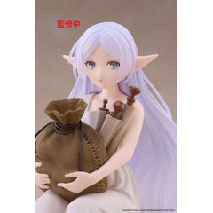 (PRE-ORDER: DEC 2026) Taito Frieren: Beyond Journey's End Desktop Cute Frieren In Training Ver. Figure
