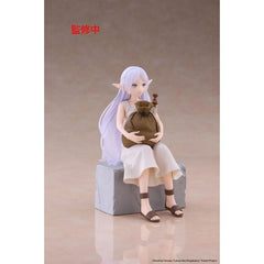 (PRE-ORDER: DEC 2026) Taito Frieren: Beyond Journey's End Desktop Cute Frieren In Training Ver. Figure
