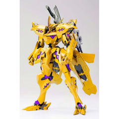 The golden yellow TAKEMIKADUCHI TYPE-00F, piloted by Takamura Yui, the heroine of the 2012 Muv-Luv Alternative Total Eclipse anime series, is recreated in 1/144 scale, following its release in NON-scale and D-Style. The compact scale of this model allows for a fewer number of parts and lower pricing, which makes it easier for beginner plastic model builders to also enjoy this model kit. Besides the greater range of motion than the popular NON-scale design, the best proportions and dynamic aspects of TAKEMIK
