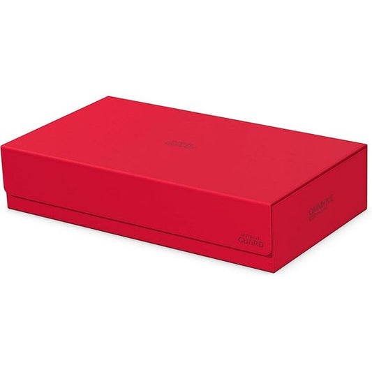The ultimate spacious and flexible box for storing large collections. This box can hold more than 1000 double-sleeved cards or carry multiple decks and/or Play-Mats plus other Ultimate Guard products like the Sidewinder 133+. Two removable, magnetic, adjustable and stackable trays make this box unique: it’s adaptable for all kinds of games and formats and enables multiple different ways of storing and using your collection.