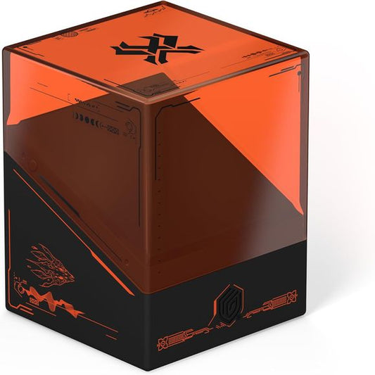 The Boulder 100+ is a durable and rigid deck box with a secure closure that can hold up to 100 double-sleeved or 120 single-sleeved cards in Ultimate Guard Sleeves. Both the completely transparent top of the Boulder and the solid bottom part are printed with officially licensed art from Magic: The Gathering's upcoming set "Edge of Eternities".