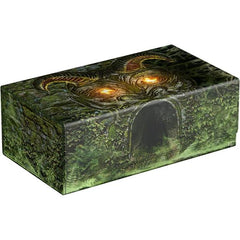 <p><strong>Ultimate Guard Squaroes: Dungeons & Dragons – Tomb of Annihilation Collectors Case 800</strong> offers premium trading card storage inspired by the legendary D&D adventure. Featuring vibrant licensed artwork, durable Xenoskin construction, and a soft microfiber interior, this collectible storage case keeps valuable cards and deck boxes protected. Its spacious design accommodates up to eight Squaroes deck boxes, 900 double-sleeved cards, or 1,000 single-sleeved cards. A strong magnetic closure wit