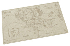 Dive into the legendary world of The Hobbit with Ultimate Guard's new "The Hobbit" series! This officially licensed product line includes Sidewinder 100+ and 133+ Xenoskin deckboxes, a printed "Glow in the Dark" Boulder 100+, and six Play-Mats.