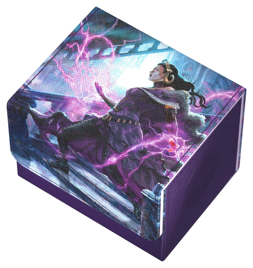 The Sidewinder 100+ Xenoskin is a high-quality TCG deck box that offers premium card protection thanks to its resistant Xenoskin material, microfiber inner lining, and strong magnetic closure, while still granting easy and convenient access to the deck inside. The deck boxes are printed in full color with officially licensed artworks from Magic: The Gathering’s upcoming set "Reality Fracture". The Sidewinder 100+ Xenoskin is optimized to hold 100 double-sleeved or 120 single-sleeved cards in Ultimate Guard