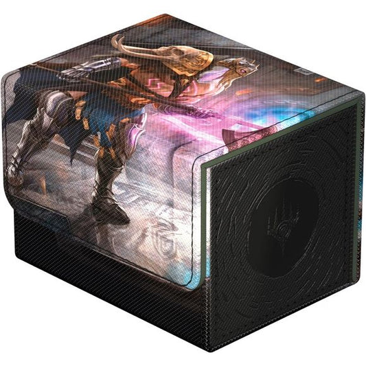 The Sidewinder 100+ Xenoskin is a high-quality TCG deck box that offers premium card protection thanks to its resistant Xenoskin material, microfiber inner lining, and strong magnetic closure, while still granting easy and convenient access to the deck inside. The deck boxes are printed in full color with officially licensed artworks from Magic: The Gathering's upcoming set "Reality Fracture". The Sidewinder 100+ Xenoskin is optimized to hold 100 double-sleeved or 120 single-sleeved cards in Ultimate Guard