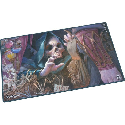 The 61x35cm Play-Mat protects cards and sleeves while playing and improves the gaming experience thanks to its anti-slip underside, while the stitched edges guarantee an even longer service life. The top side of the Play-Mat is printed with officially licensed artworks from Magic: The Gathering's upcoming set "Reality Fracture".