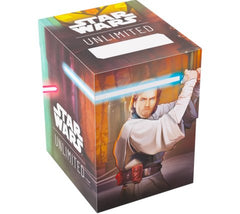 The budget-friendly way to carry your cards and accessories for Star Wars™: Unlimited!
The Soft Crate is the durable all-in-one solution for Star Wars™: Unlimited players. This full-color printed deck box is packed with ingenious features. It protects a full double-sleeved deck of 60 cards and includes an innovative token box! This token box has a smart click-lock mechanism to keep all tokens safely stored. Once opened, the lid stays upright for convenient access. The Soft Crate is available in 5 amazing de