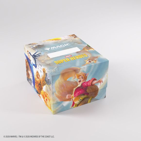 Carry your Commander deck and accessories in one compact sideloading box.
The budget-friendly Soft Crate 100+ XL Sideloading combines a Commander-size deck box with an integrated token box. Both are equipped with a
unique smart click-lock mechanism, keeping their contents securely stored.
The Soft Crate holds up to 100 double-sleeved cards in extra Thick Inner Sleeves for the Commander format, alternatively it can fit up to 120
single-sleeved cards. The additional included token box stores dice, counters, a