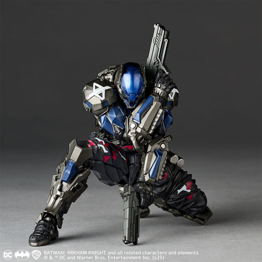 Kaiyodo Revoltech Amazing Yamaguchi Batman Arkham Knight Ver.1.5 Action Figure