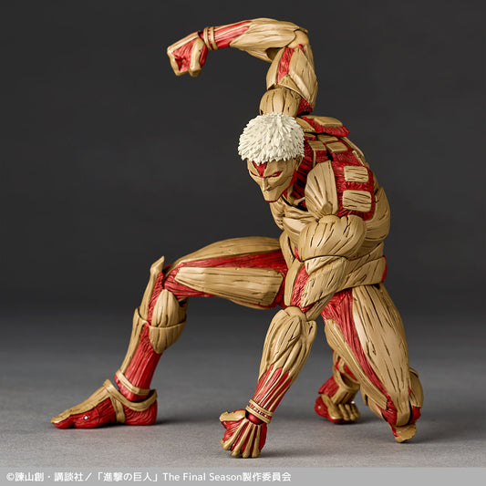 Kaiyodo Revoltech Attack on Titan Amazing Yamaguchi Armored Titan Action Figure